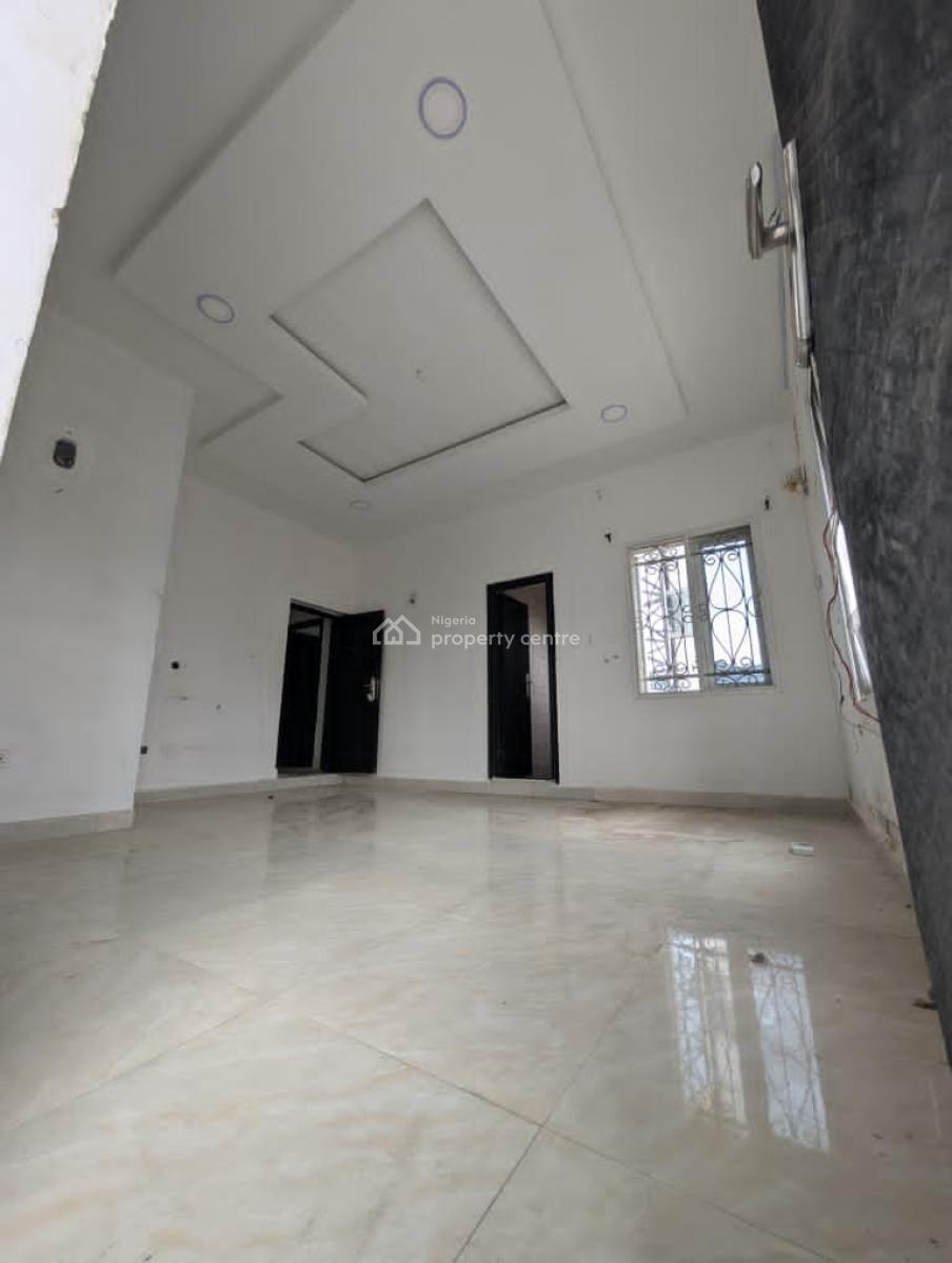 a Clean Two (2) Bedroom Flat, Ekpri Nsukara, Uyo, Akwa Ibom, House for Rent