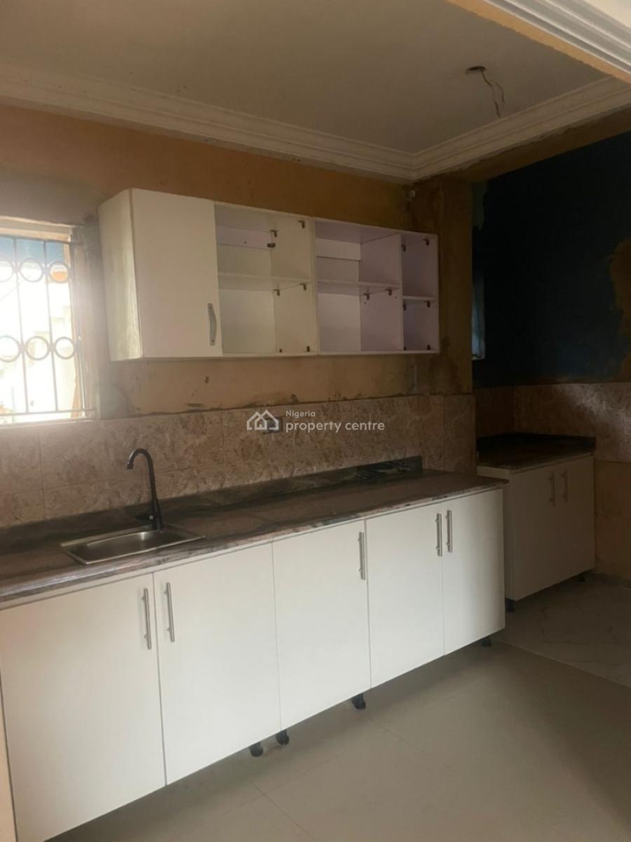 Prime and  Spacious 3 Bedroom Duplex, Talabi Street, Boet Estate, Ikeja, Lagos, Terraced Duplex for Rent