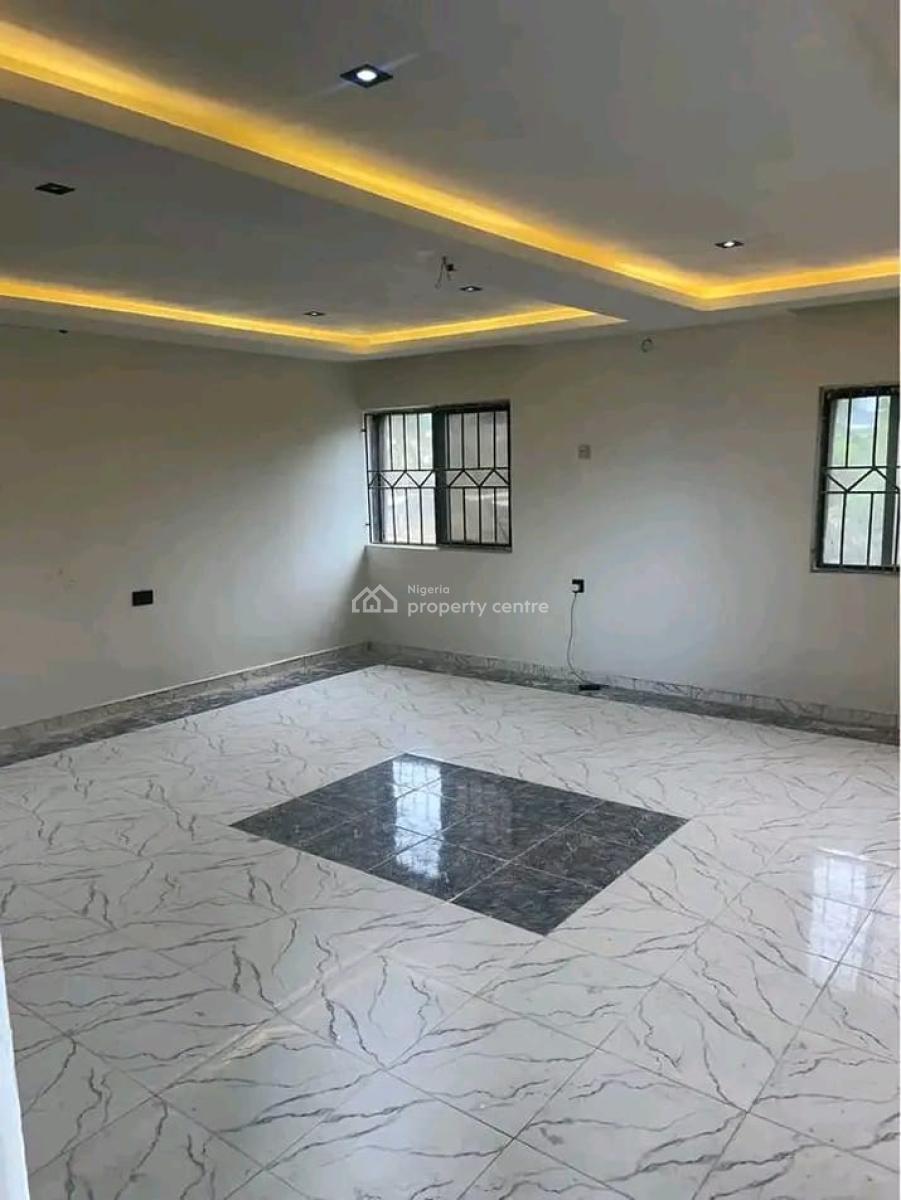 a Clean Three (3) Bedroom Flat, Brooks Street, Uyo, Akwa Ibom, House for Rent