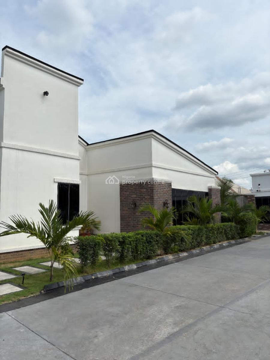 a One (1) Bedroom Service Apartment, Shelter Afrique Estate, Uyo, Akwa Ibom, House for Rent