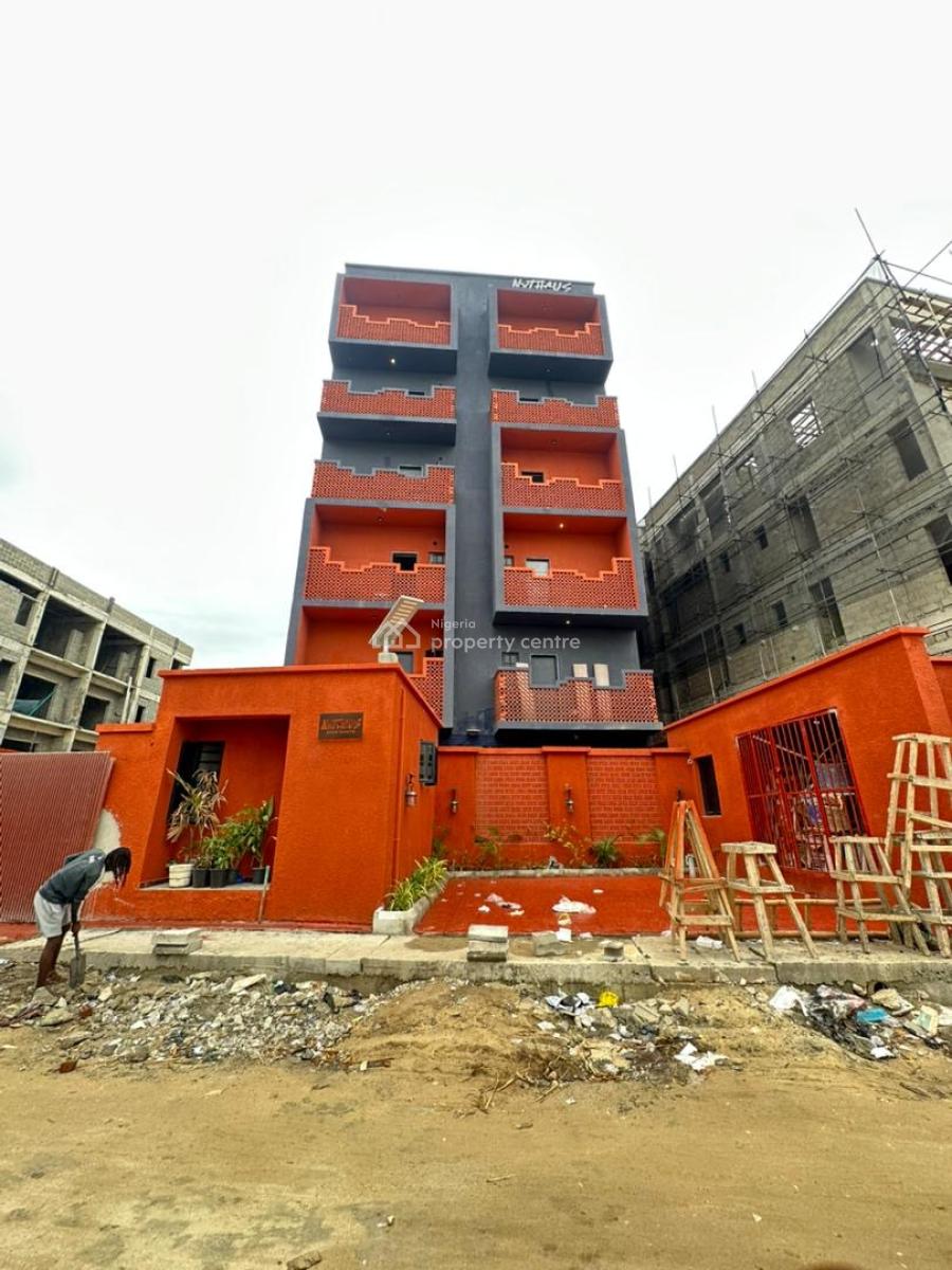 Very Spacious and Stunning 1 Bedroom Apartment with an Elevator, Lekki Phase 1, Lekki, Lagos, Flat / Apartment for Sale