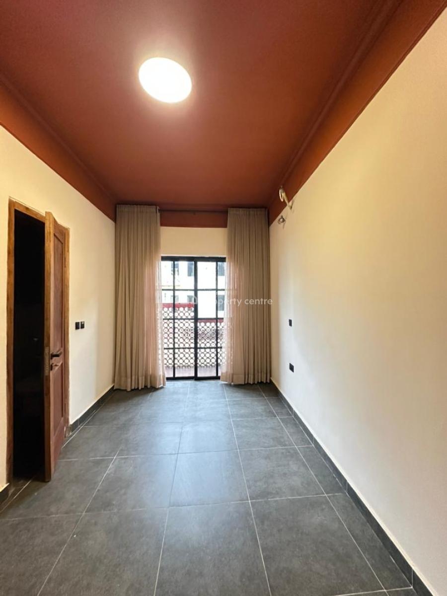 Luxurious Newly Built 3 Bedroom Apartment with an Elevator, Lekki Phase 1, Lekki, Lagos, Flat / Apartment for Sale