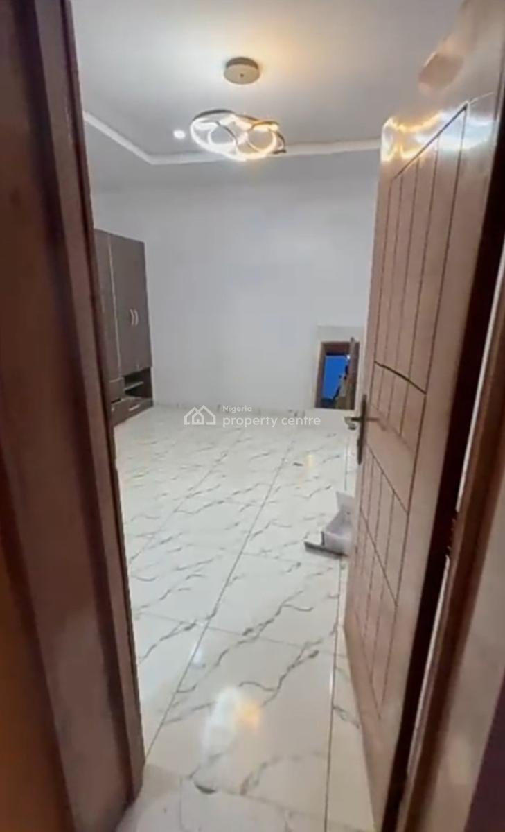 Masters Bedroom Inside a Shared Duplex { Video}, Bera Estate Chevron, Lekki, Lagos, Self Contain (single Rooms) for Rent