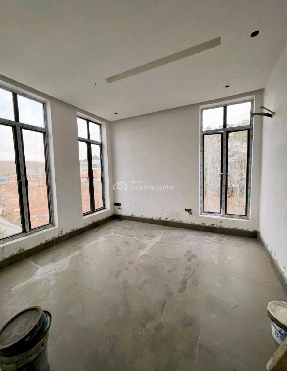 5 Bedroom Detached Residence Offers Beautifully Designed Living Spaces, Asokoro District, Abuja, House for Sale