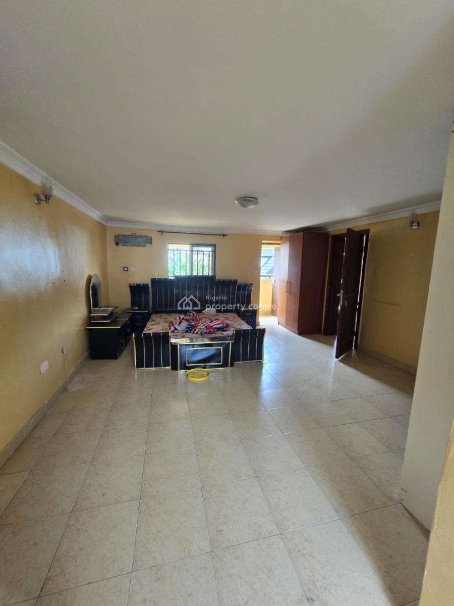 4 Bedroom Bungalow a Lone in a Compound, Monastery Road, Sangotedo, Ajah, Lagos, Flat / Apartment for Rent