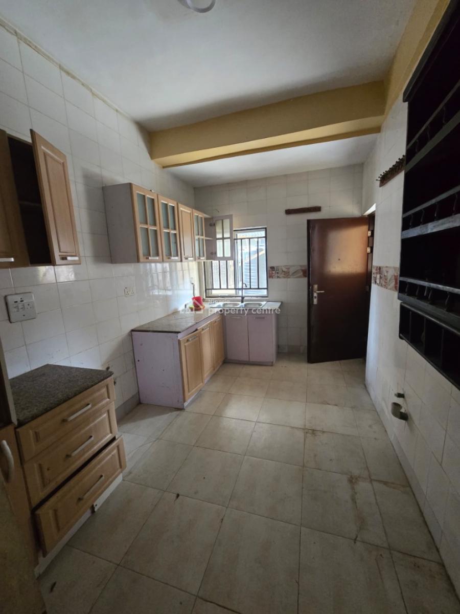 4 Bedroom Bungalow a Lone in a Compound, Monastery Road, Sangotedo, Ajah, Lagos, Flat / Apartment for Rent