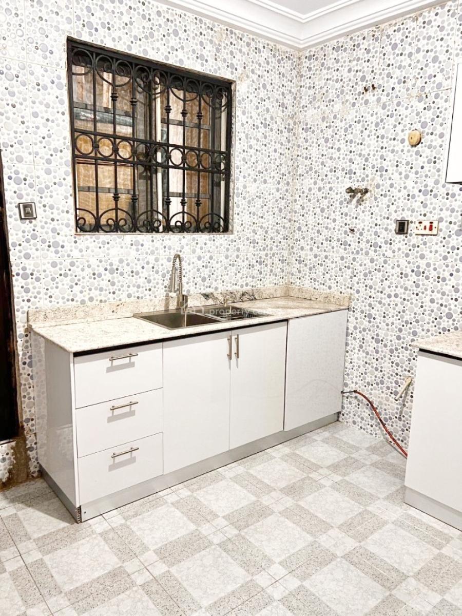 Luxury 3 Bedroom Flat, Okupe Estate, Maryland, Lagos, Flat / Apartment for Rent