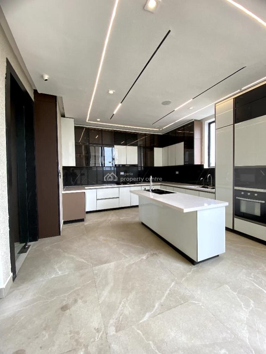 Luxurious 5 Bedroom Home with Cinema, Swimming Pool and Bq, Lekki Phase 1, Lekki, Lagos, Detached Duplex for Sale