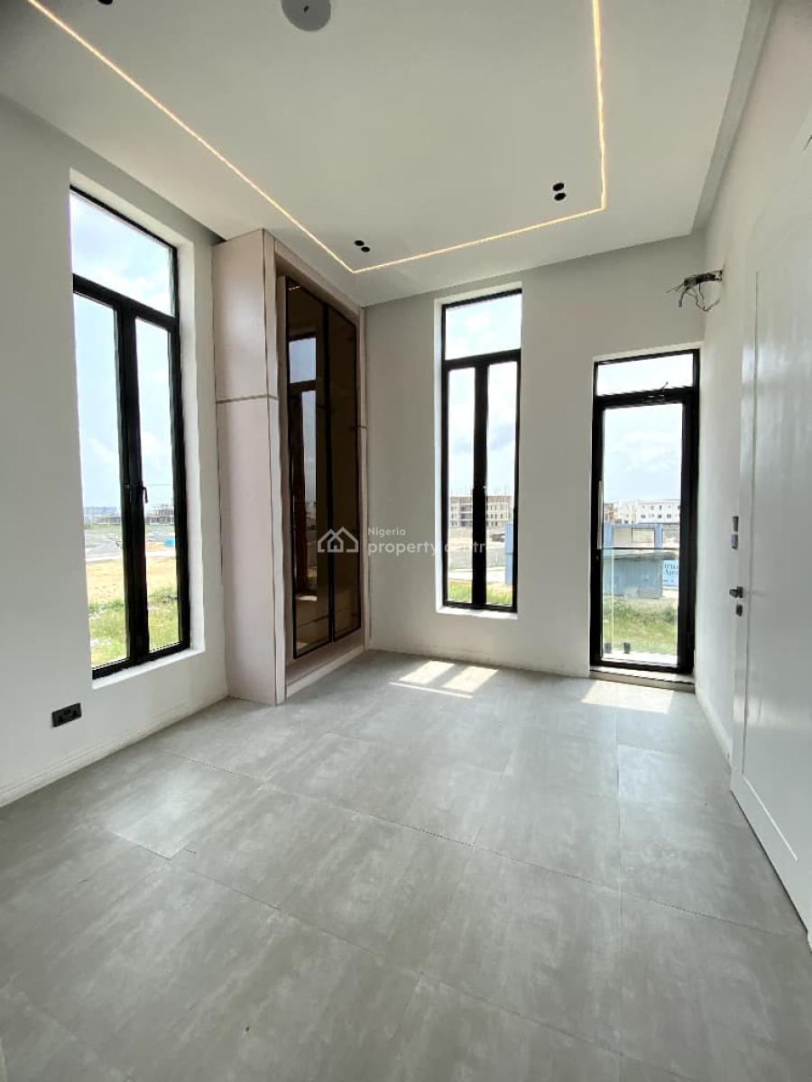 Luxurious 5 Bedroom Home with Cinema, Swimming Pool and Bq, Lekki Phase 1, Lekki, Lagos, Detached Duplex for Sale