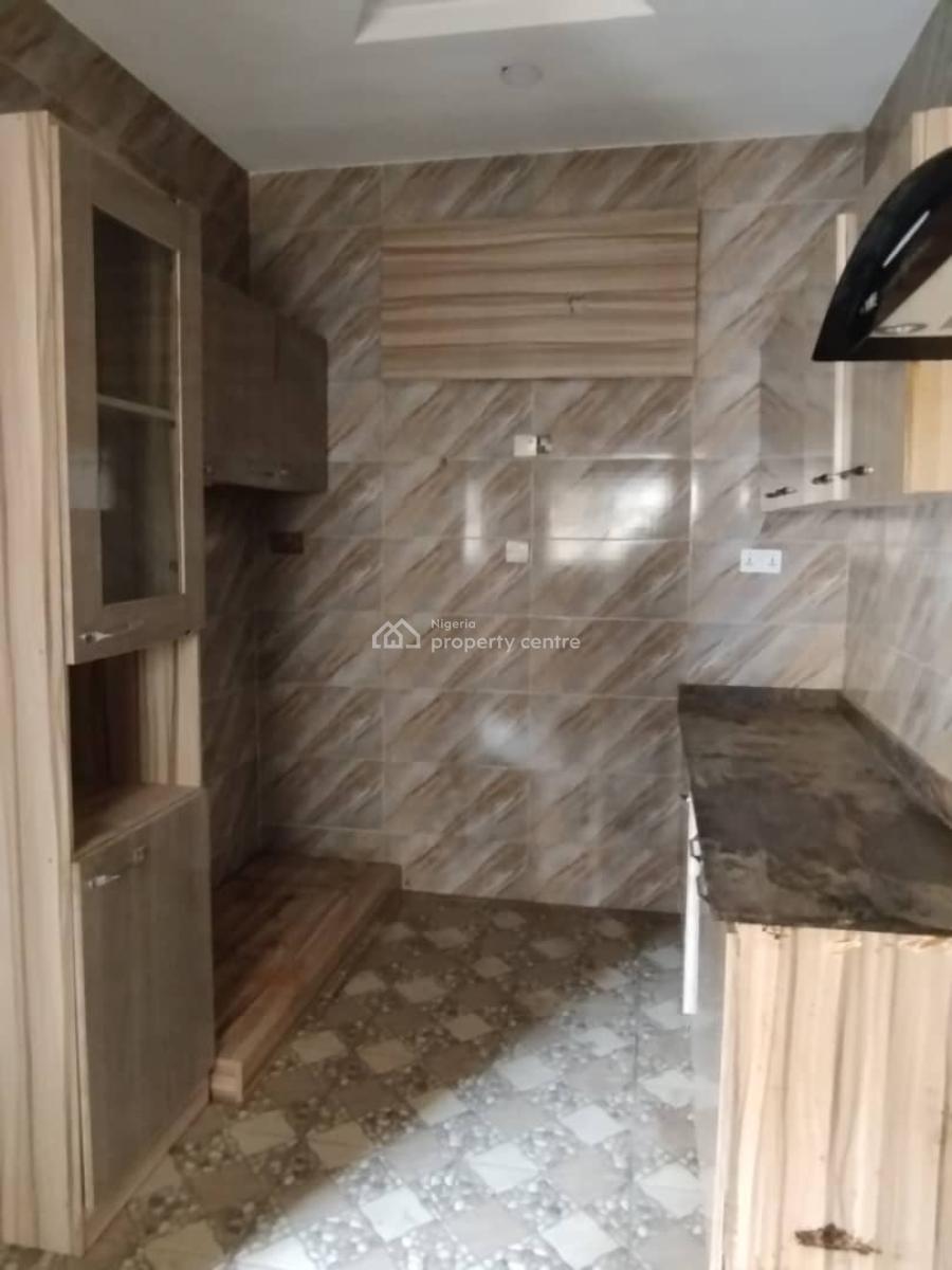 Excellent Spacious 3 Bedroom Apartment, Wuye, Abuja, Flat / Apartment for Rent