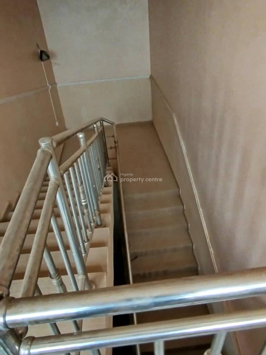 Excellent Spacious 3 Bedroom Apartment, Wuye, Abuja, Flat / Apartment for Rent