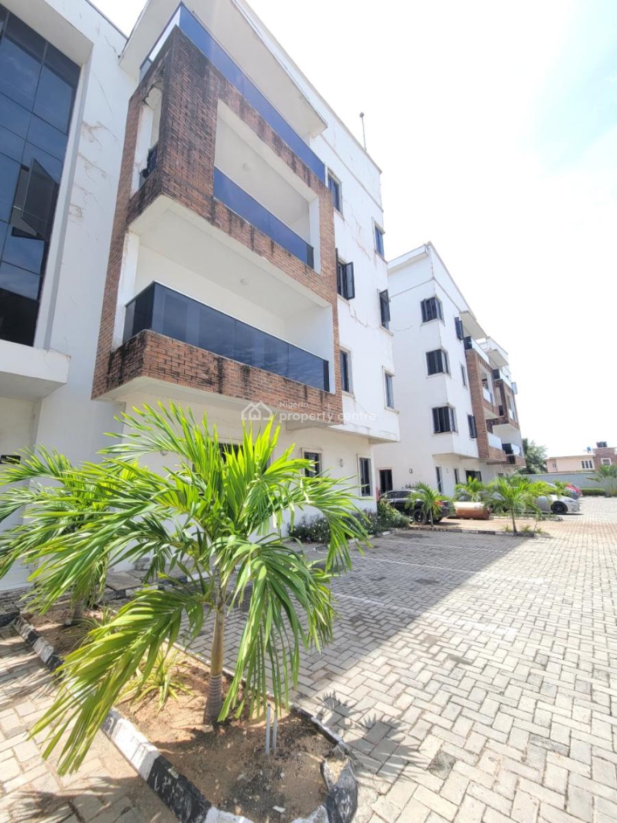Spacious and Sharp 3 Bedroom Apartment, Orchid Road, Lekki, Lagos, Flat / Apartment for Rent