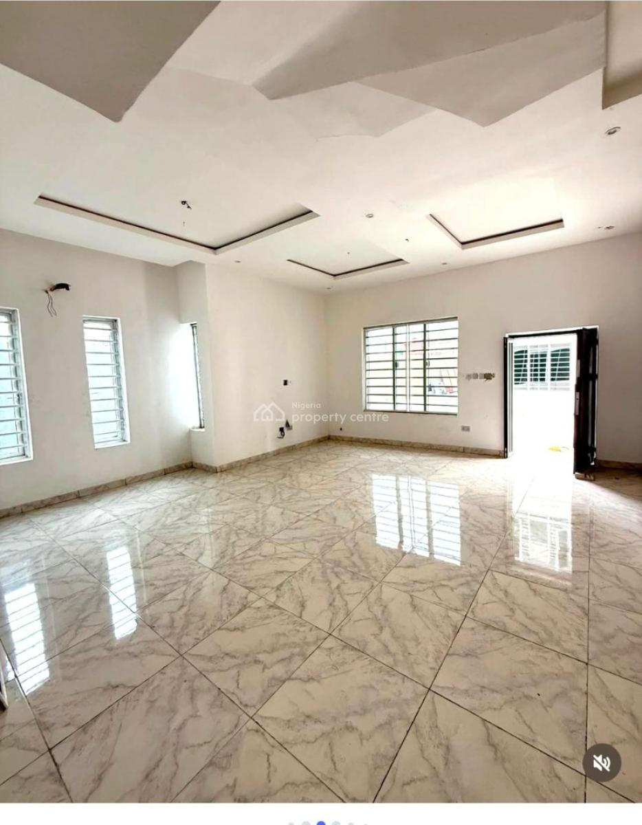 Spacious Master Bedroom at Royal Pine Gate 1, Orchid Road Lekki Before Roundabout, Lekki, Lagos, Self Contain (single Rooms) for Rent