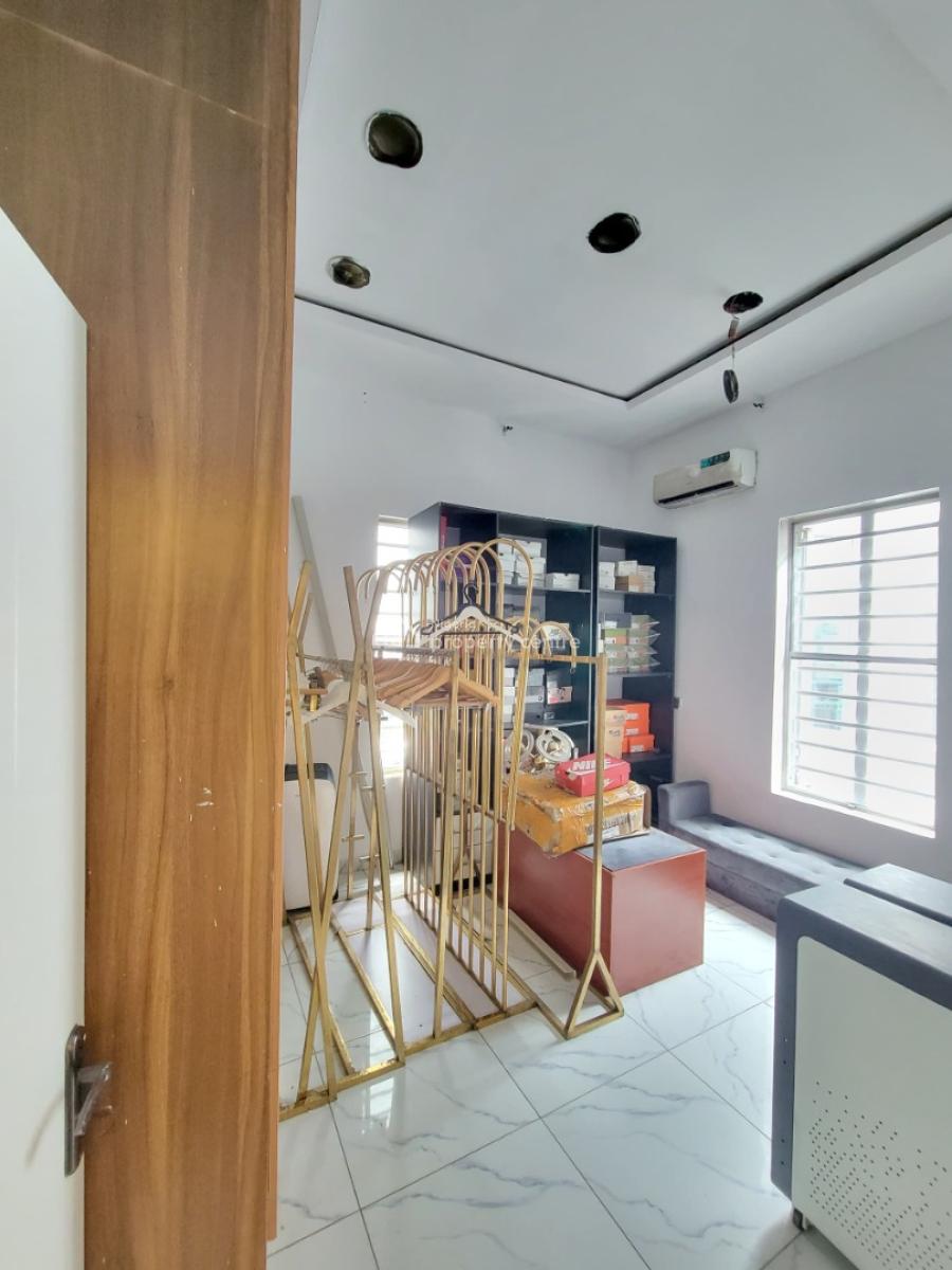 5 Bedroom Fully Detached Duplex with Bq, Orchid Road, Lekki, Lagos, Detached Duplex for Rent