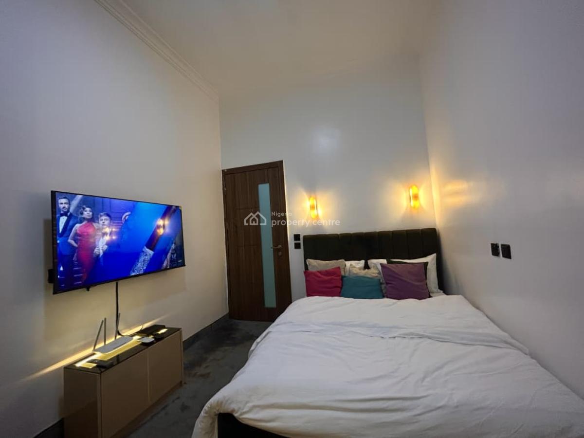 Fully Furnished ,service Studio Apartment+ 24hrs Light, Lekki Phase 1, Lekki Phase 1, Lekki, Lagos, Self Contain (single Rooms) for Rent