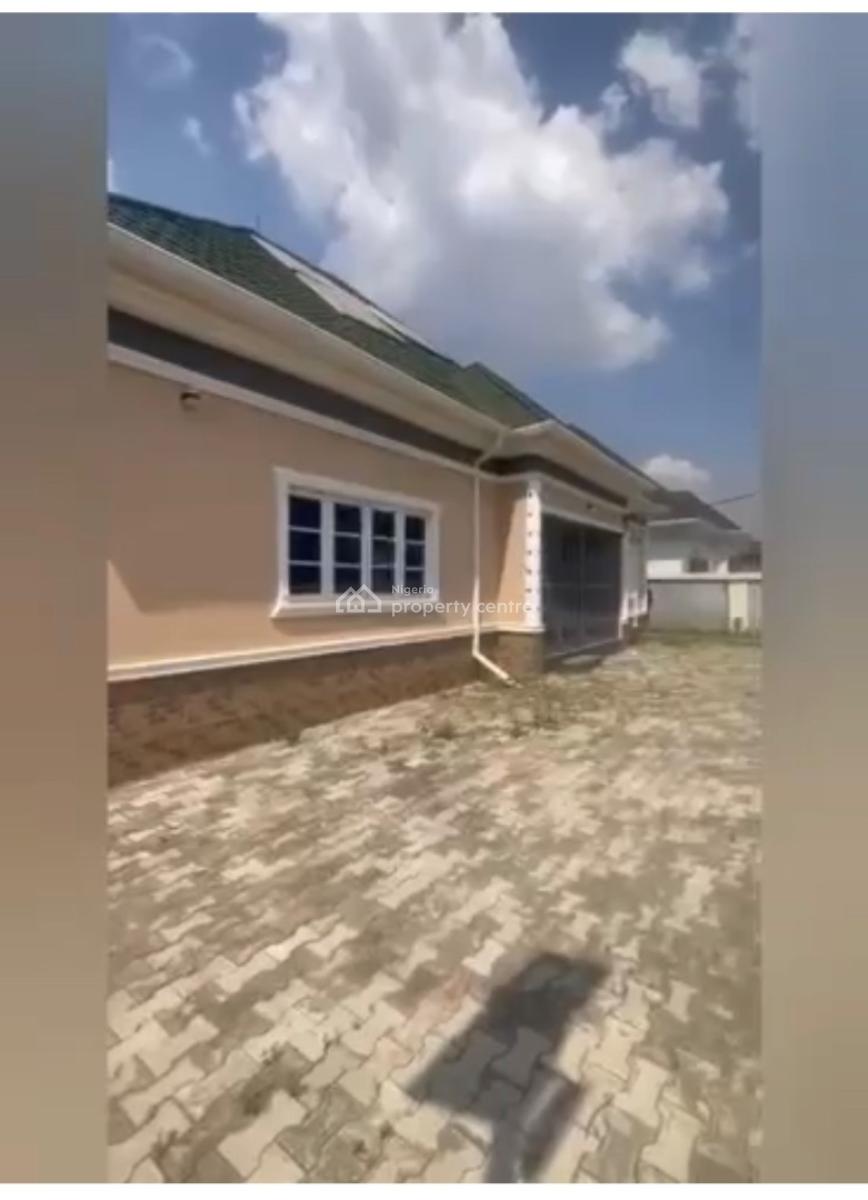 Luxury 4bedroom Bungalow with Acs, in an Estate Along Von, Lugbe District, Abuja, Detached Bungalow for Sale