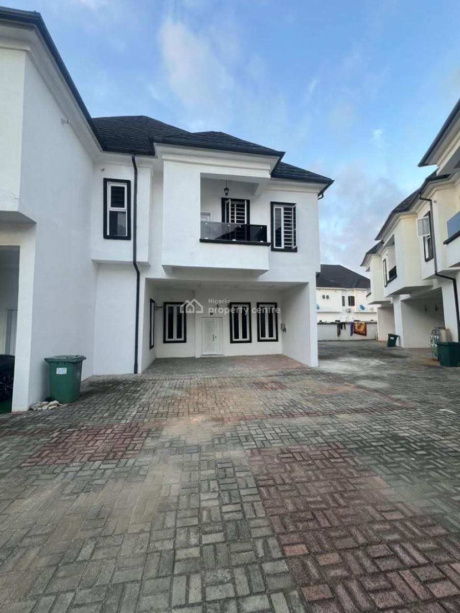 Self Contain Downstairs, Orchid Road, Lekki, Lagos, Self Contain (single Rooms) for Rent