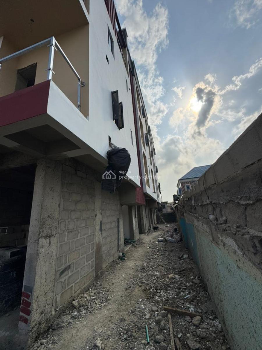 Elegantly Designed 2 Bedroom Apartment Passive Returns, Earn 6m Yearly From This Exquisite Apartment for 20yrs Leasehold,akoka, Yaba, Lagos, Flat / Apartment for Sale