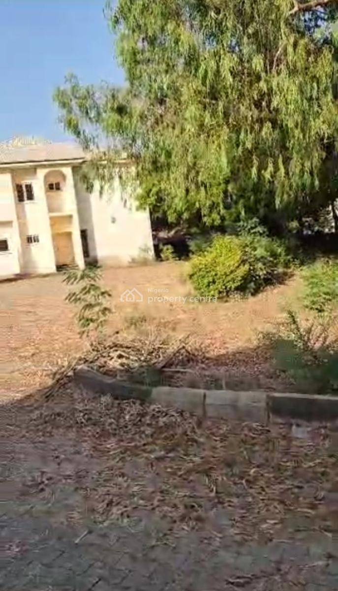 3,768sqm Residential Land with Old Buildings in Asokoro, Udo Udoma, Asokoro District, Abuja, Residential Land for Sale