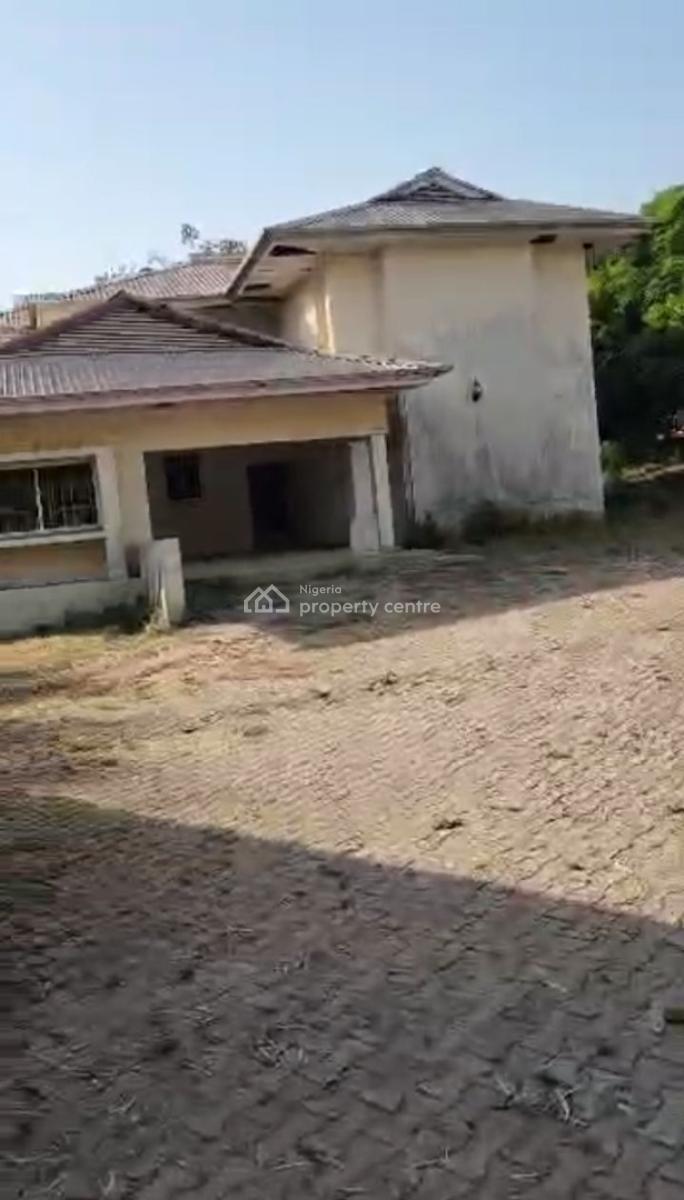 3,768sqm Residential Land with Old Buildings in Asokoro, Udo Udoma, Asokoro District, Abuja, Residential Land for Sale
