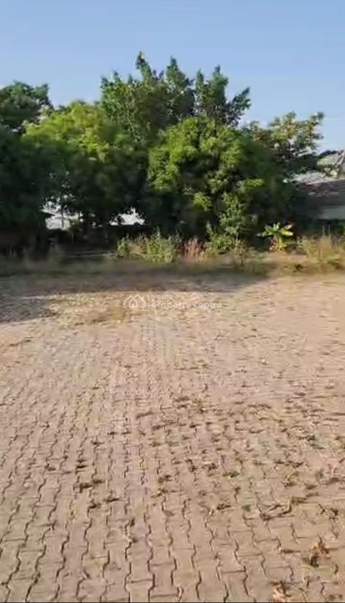 3,768sqm Residential Land with Old Buildings in Asokoro, Udo Udoma, Asokoro District, Abuja, Residential Land for Sale