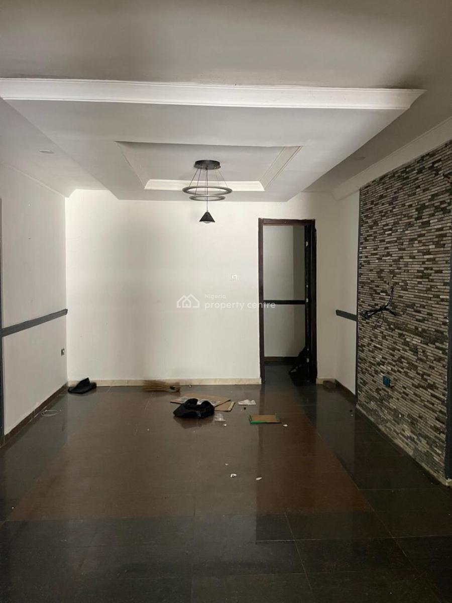 Beautiful Spacious Selfcontain in Lekki Phase 1, Lekki Phase 1, Lekki Phase 1, Lekki, Lagos, Self Contain (single Rooms) for Rent