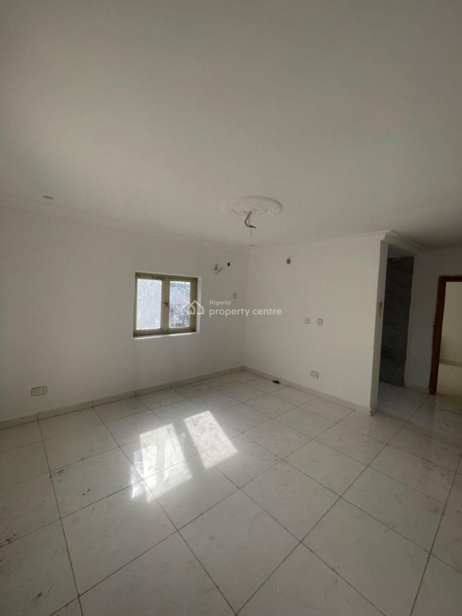 Beautiful Spacious Selfcontain in Lekki Phase 1, Lekki Phase 1, Lekki Phase 1, Lekki, Lagos, Self Contain (single Rooms) for Rent