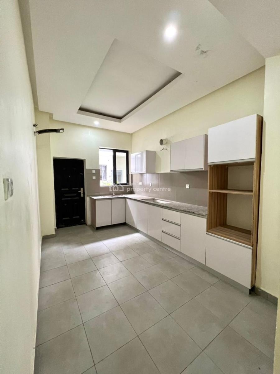 4 Bedroom Terrace, Off Domino Pizza Ologolo Lekki Lagos, Ologolo, Lekki, Lagos, Terraced Bungalow for Rent