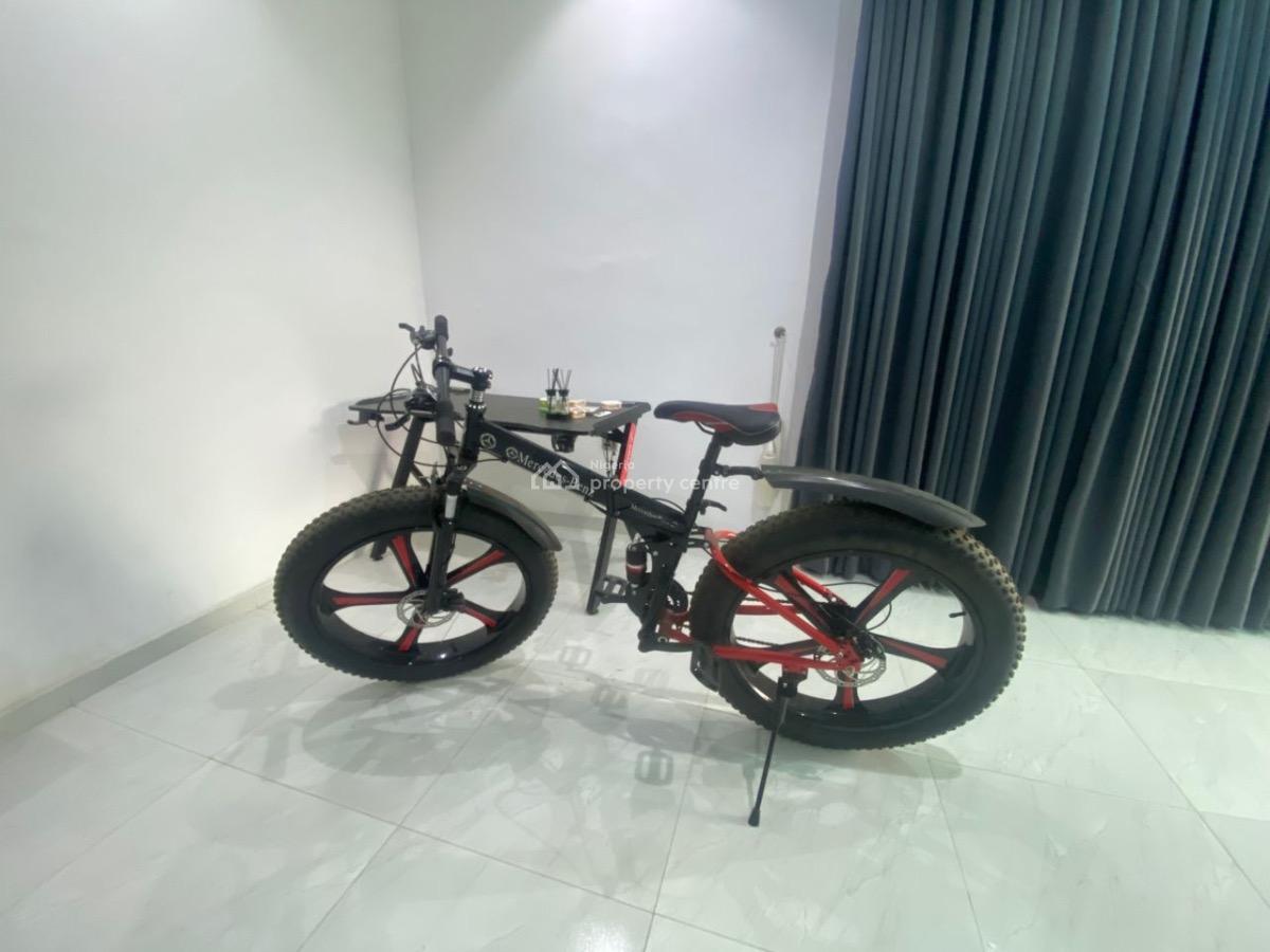 Spacious 2bedroom with 24/7 Power with Big Lounge, Abraham Adesanya Bus Stop, Ajah, Lagos, Flat / Apartment for Rent