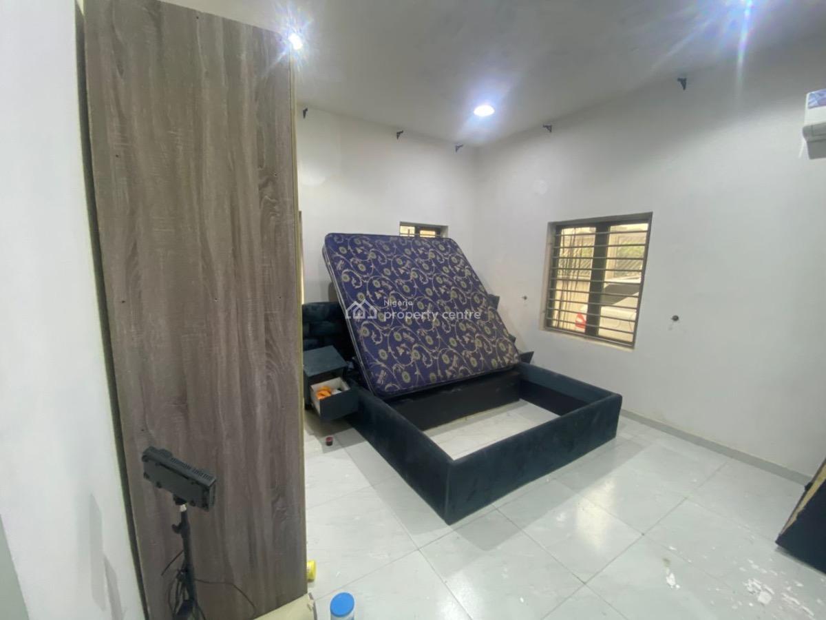 Spacious 2bedroom with 24/7 Power with Big Lounge, Abraham Adesanya Bus Stop, Ajah, Lagos, Flat / Apartment for Rent
