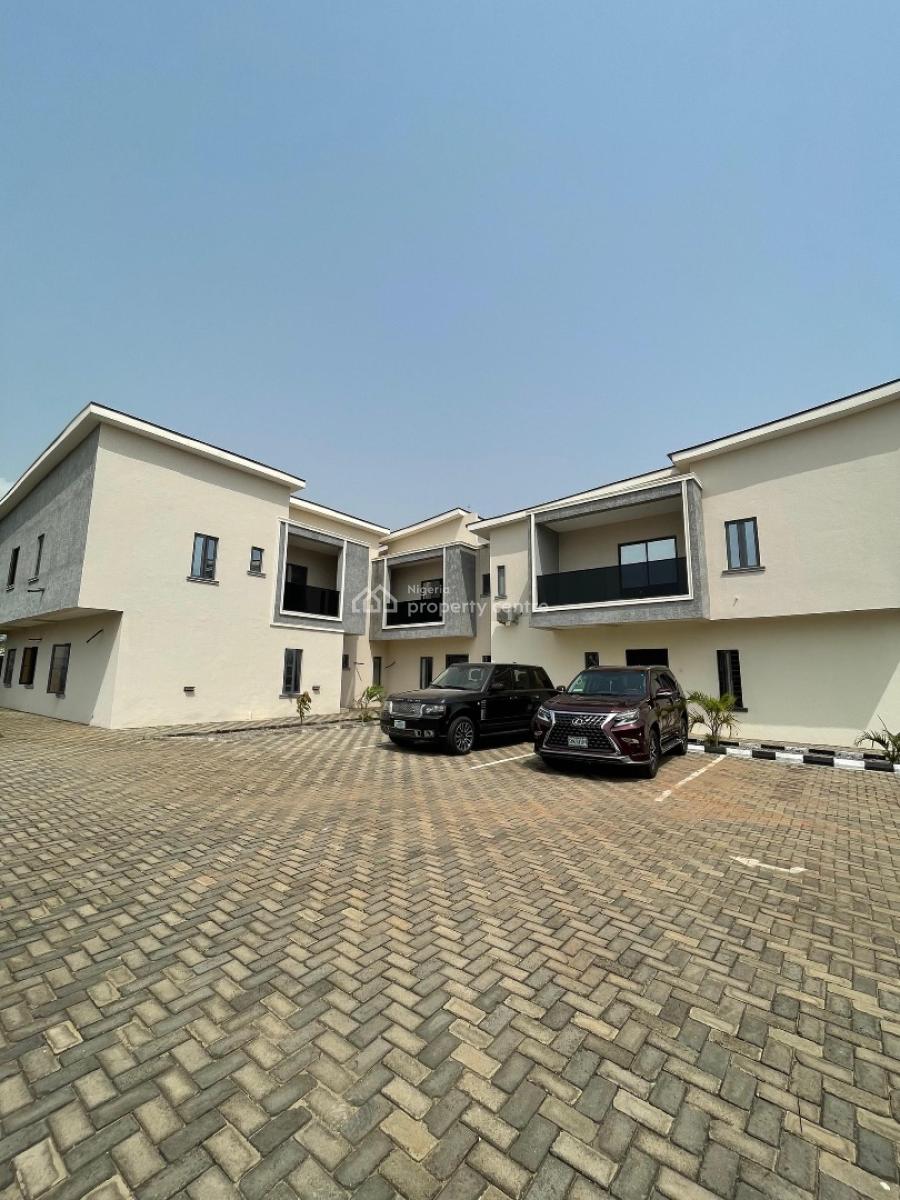 4 Bedroom Terrace with a Bq, Lekki Scheme 2 Abraham Adesanya, Lekki, Lagos, House for Rent