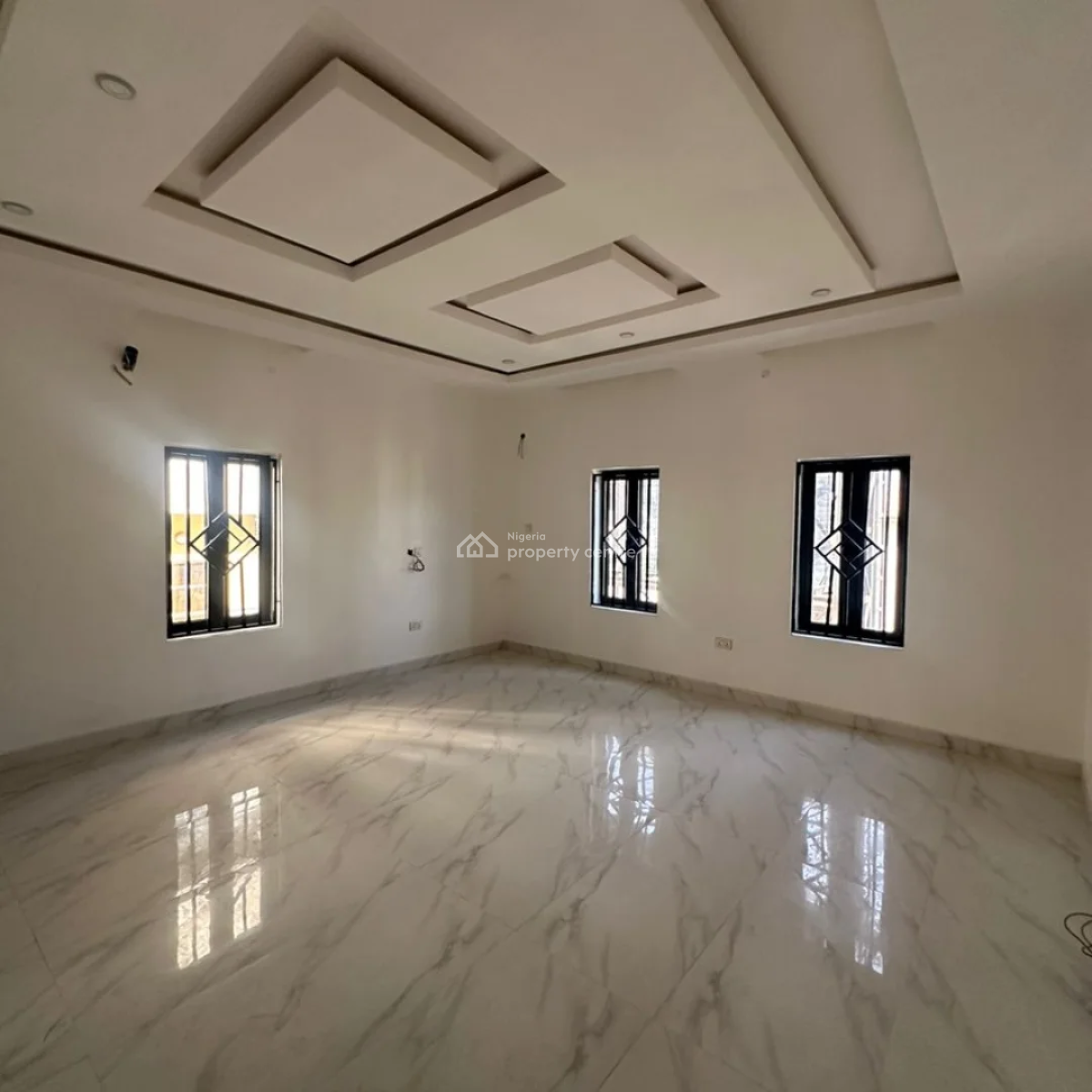 This a Brand New 5bedroom Terrace Duplex, Wuye, Abuja, House for Sale