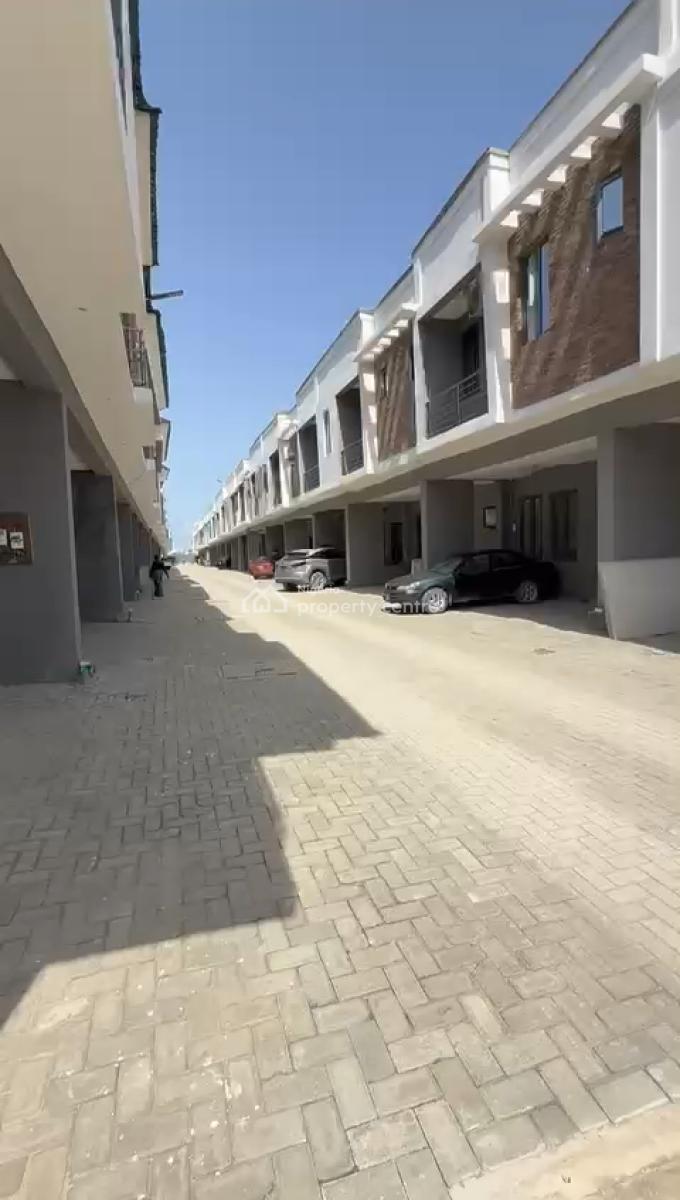 Lovely 4bedroom Terrace Duplex, Abraham Adesanya Estate, Ajah, Lagos, Terraced Duplex for Sale