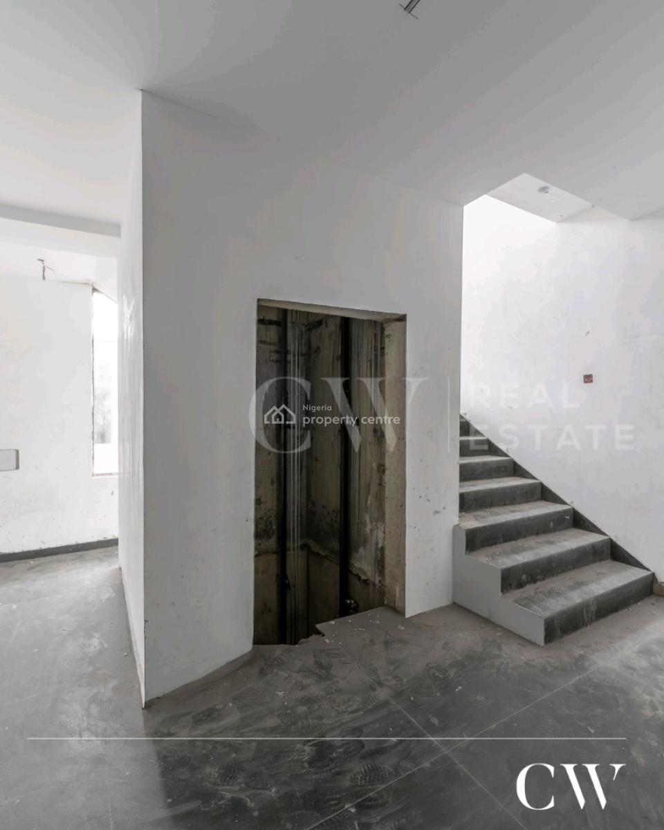 New Listing  2 Bedroom Apartments  Lekki Phase 1 N310m, Lekki Phase 1, Lekki, Lagos, Flat / Apartment for Sale