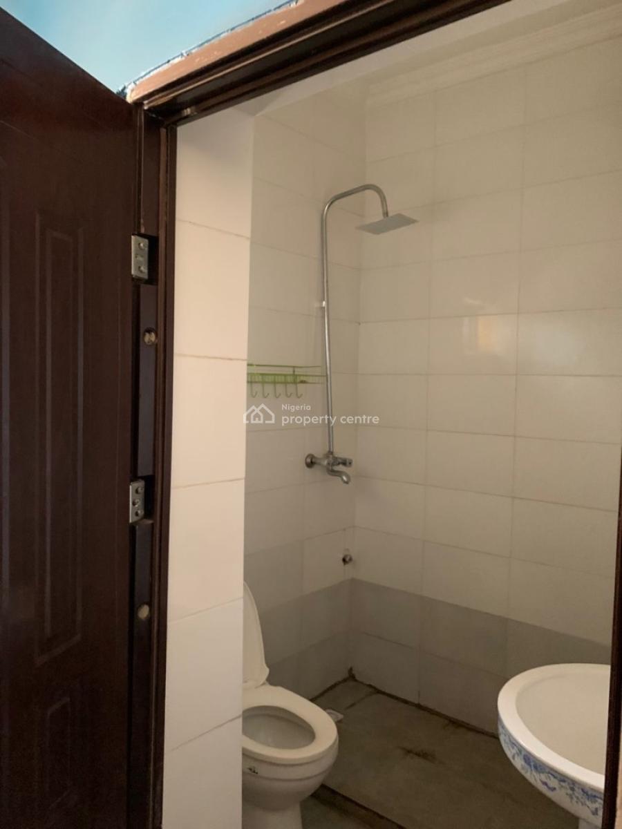 Beautiful Spacious 3 Bedroom Apartment, Area 3, Garki, Abuja, Flat / Apartment for Rent