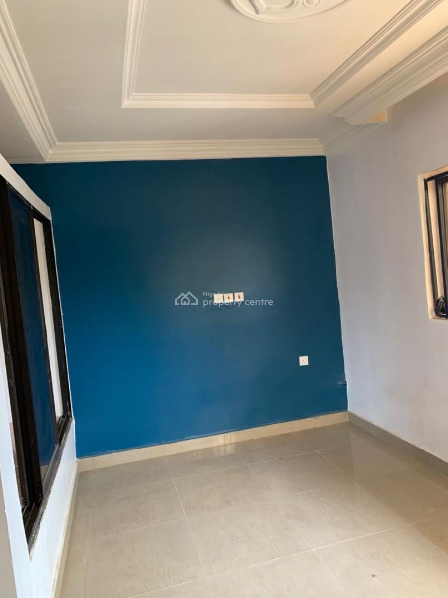 Beautiful Spacious 3 Bedroom Apartment, Area 3, Garki, Abuja, Flat / Apartment for Rent