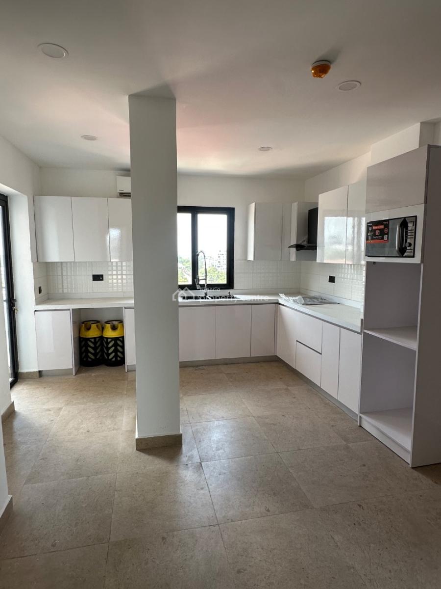 Luxury 3 Bedroom Penthouse Apartment with Exclusive Rooftop Terrace, Banana Island Road, Ikoyi, Lagos, Flat / Apartment for Rent