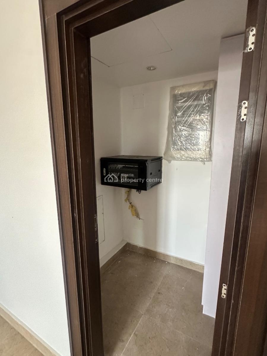 Luxury 3 Bedroom Penthouse Apartment with Exclusive Rooftop Terrace, Banana Island Road, Ikoyi, Lagos, Flat / Apartment for Rent