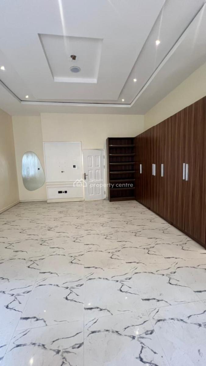 4 Bedroom Semi Detached Duplex with Bq for Distress, Chevron Alternative Route, Lekki Expressway, Lekki, Lagos, House for Sale