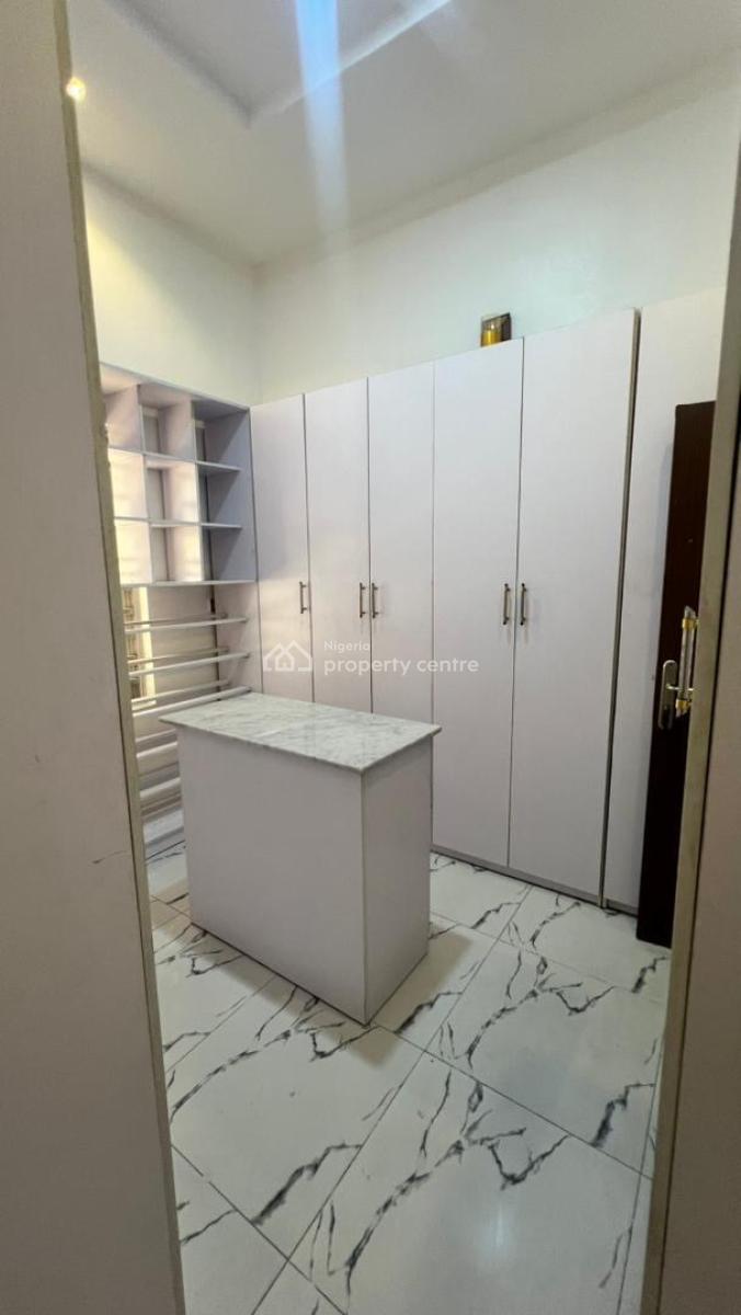 4 Bedroom Semi Detached Duplex with Bq for Distress, Chevron Alternative Route, Lekki Expressway, Lekki, Lagos, House for Sale