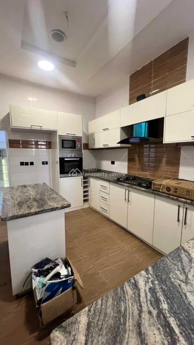 4 Bedroom Semi Detached Duplex with Bq for Distress, Chevron Alternative Route, Lekki Expressway, Lekki, Lagos, House for Sale