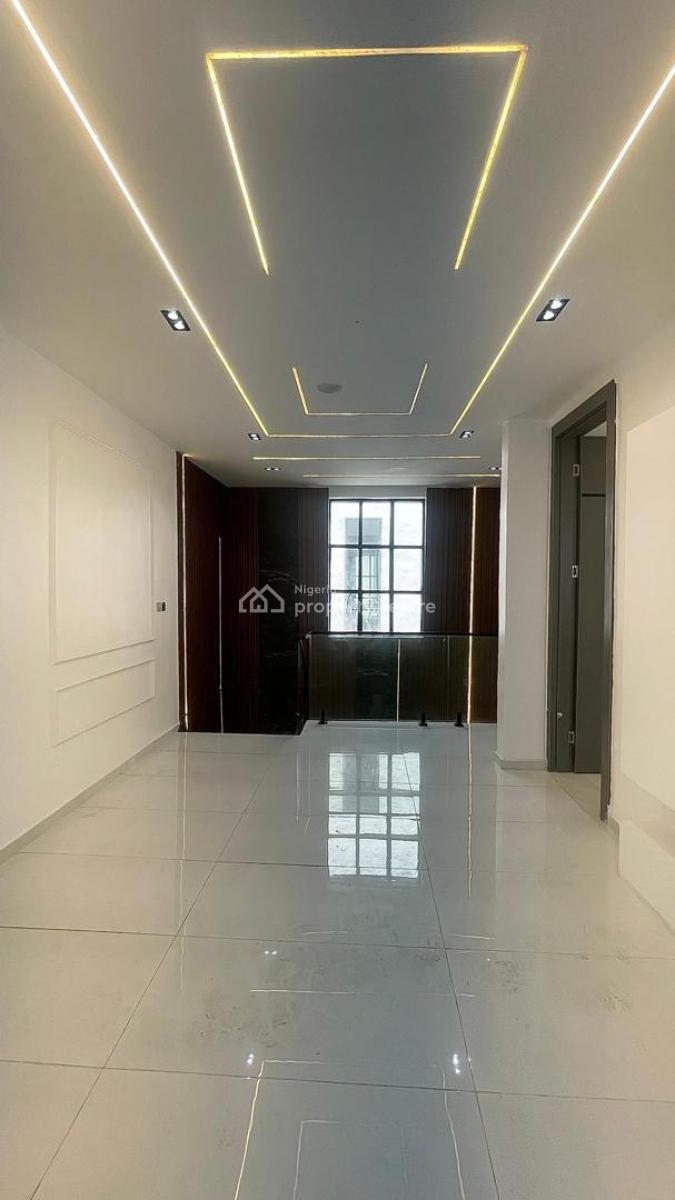 4 Bedroom Semi Detached Duplex with Bq for Distress, Chevron Alternative Route, Lekki Expressway, Lekki, Lagos, House for Sale