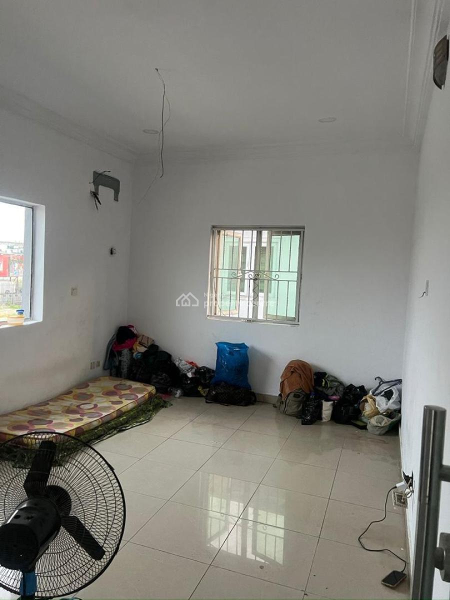 Luxury Commercial Property, Lekki Phase 1, Lekki, Lagos, Office Space for Rent