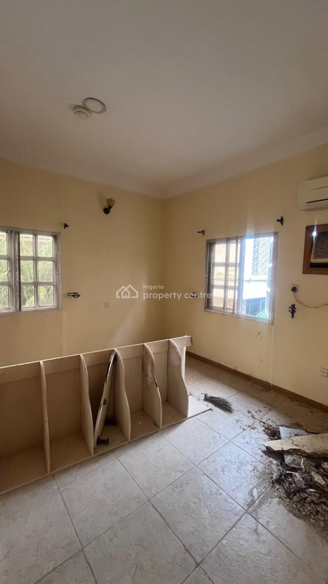5 Bedroom House with 2 Bq, Africa Ln, Lekki Phase 1, Lekki, Lagos, Semi-detached Duplex for Rent