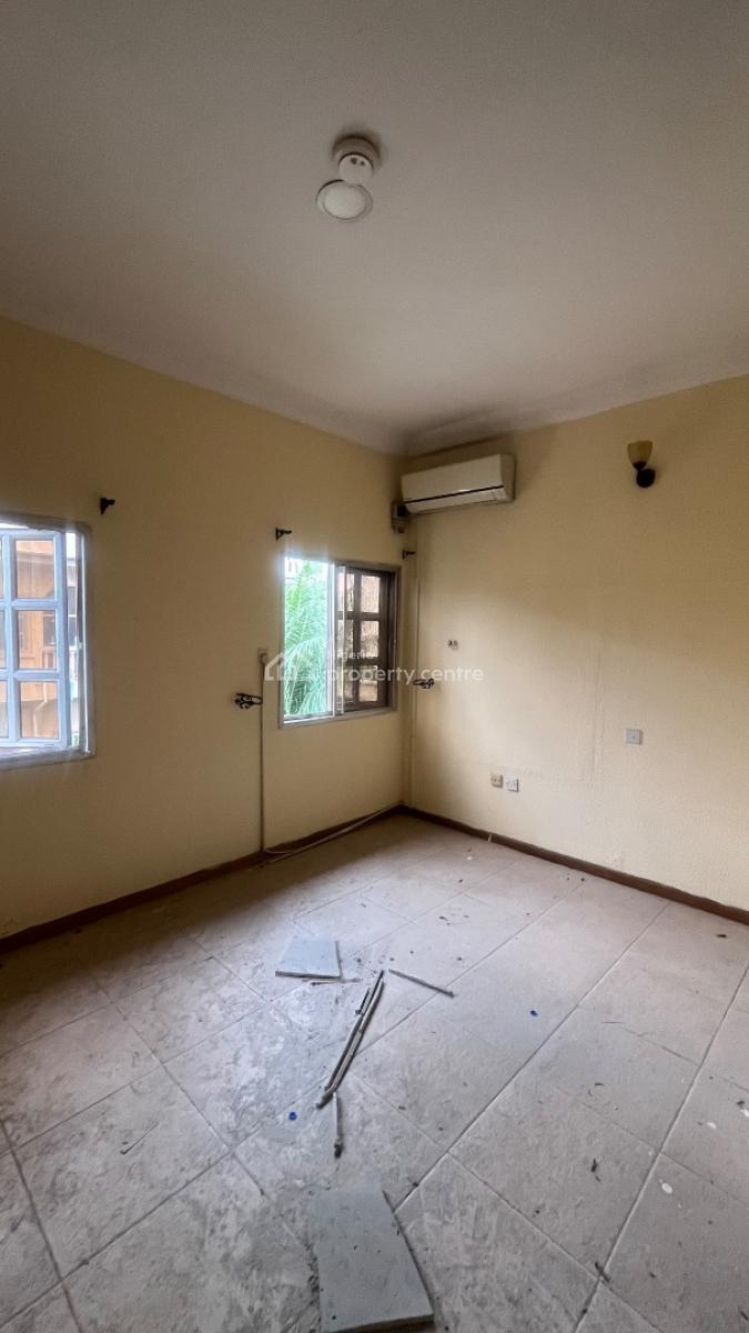5 Bedroom House with 2 Bq, Africa Ln, Lekki Phase 1, Lekki, Lagos, Semi-detached Duplex for Rent
