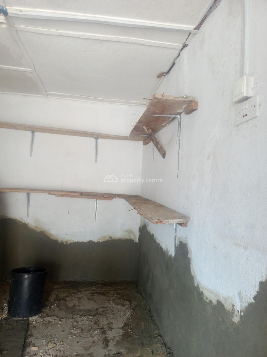 Cheap Affordable Shop, Mobil Road Ilaje Maroko, Ilaje, Ajah, Lagos, Shop for Rent