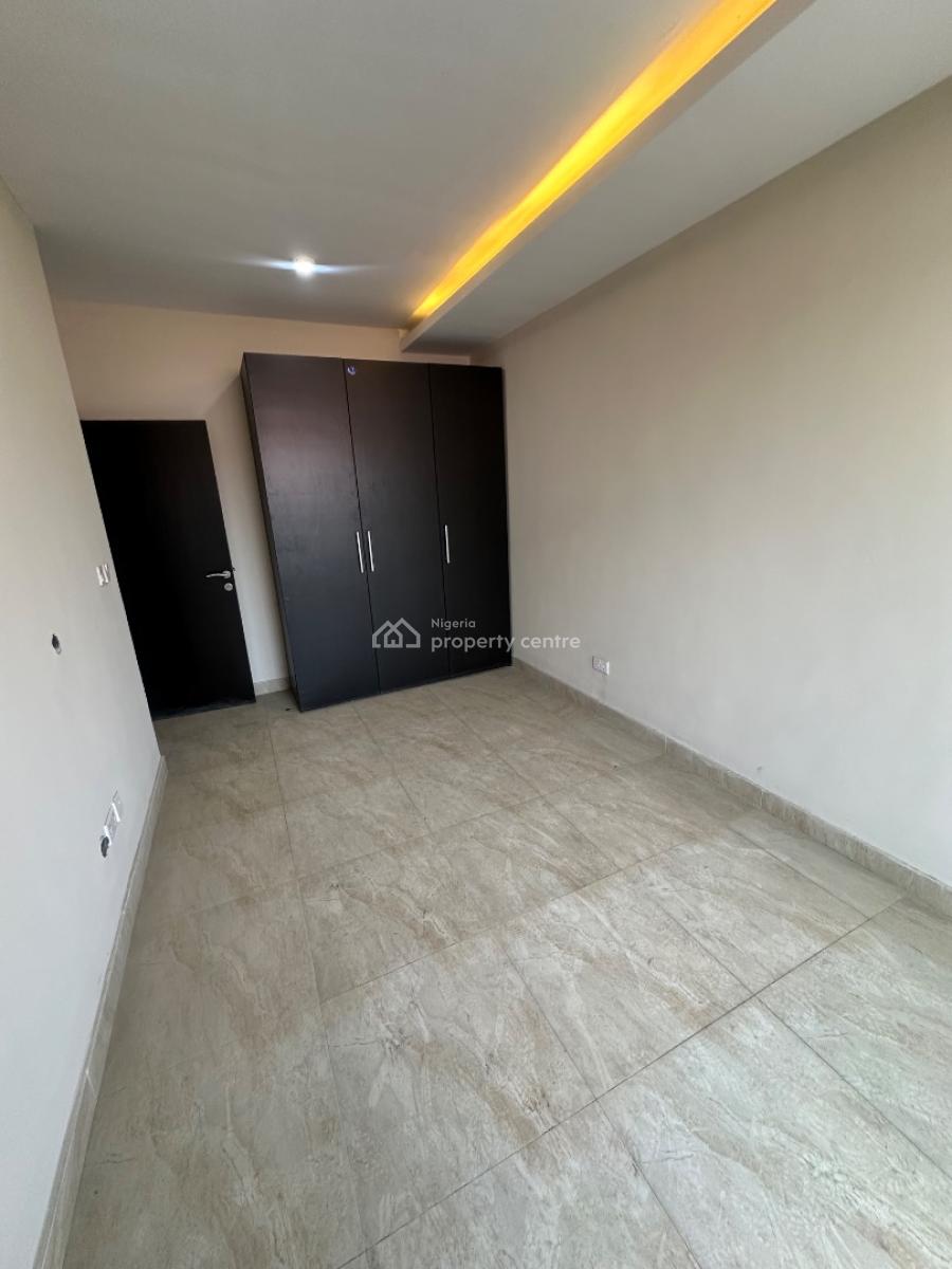 Tastefully Finished 3 Bedroom Apartment with Ensuite Boys Quarter, Off Admiralty Way, Lekki Phase 1, Lekki, Lagos, Flat / Apartment for Sale