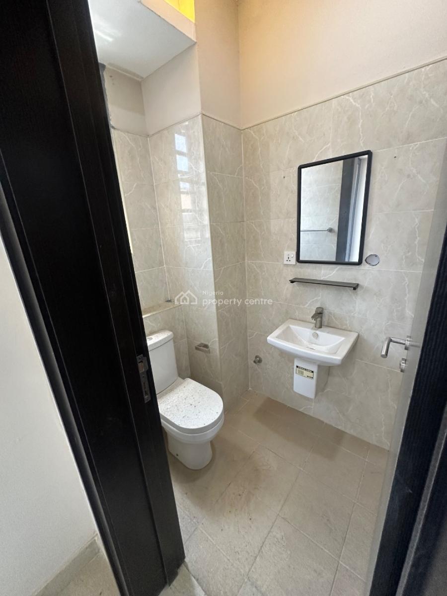 Tastefully Finished 3 Bedroom Apartment with Ensuite Boys Quarter, Off Admiralty Way, Lekki Phase 1, Lekki, Lagos, Flat / Apartment for Sale