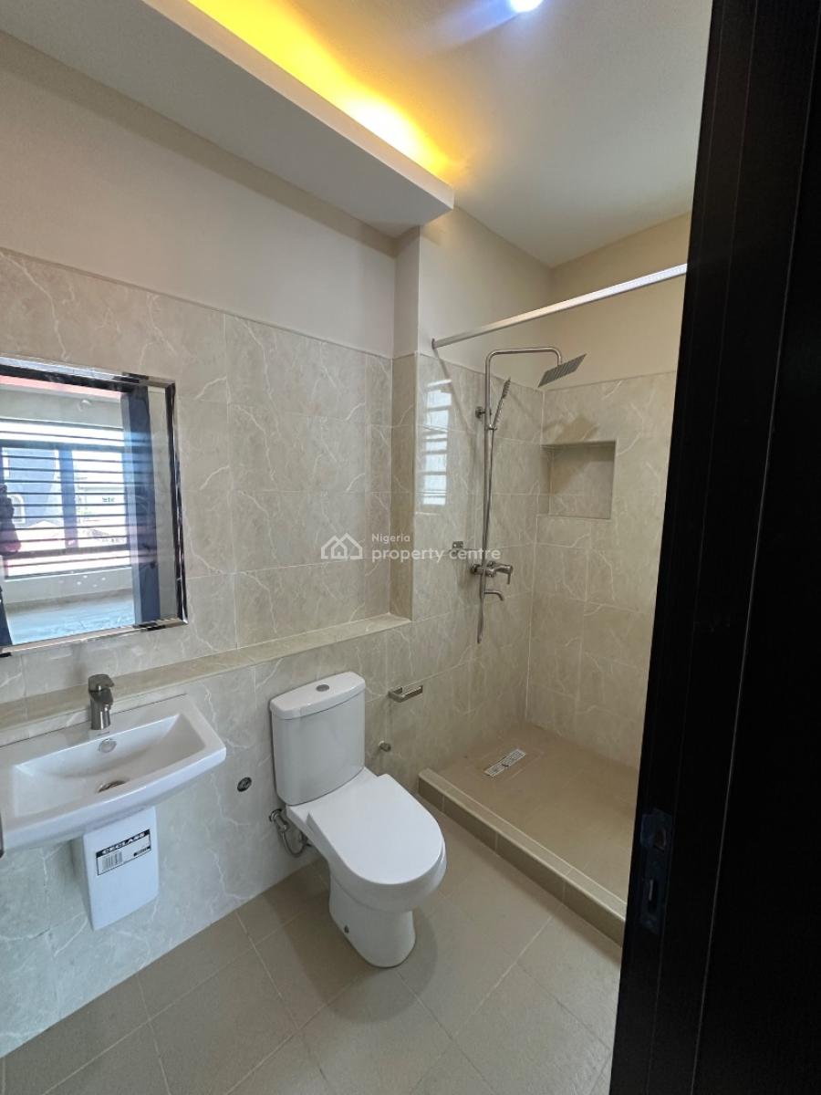 Tastefully Finished 3 Bedroom Apartment with Ensuite Boys Quarter, Off Admiralty Way, Lekki Phase 1, Lekki, Lagos, Flat / Apartment for Sale