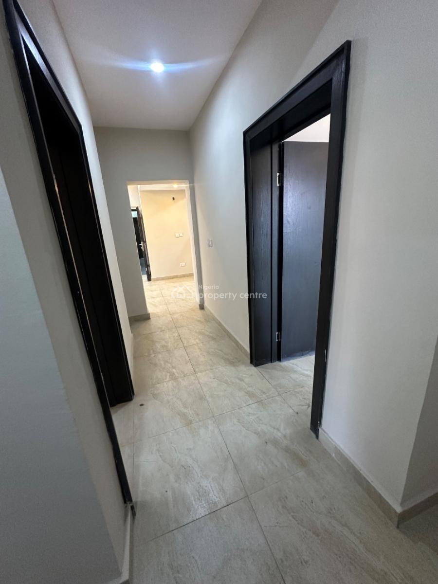 Tastefully Finished 3 Bedroom Apartment with Ensuite Boys Quarter, Off Admiralty Way, Lekki Phase 1, Lekki, Lagos, Flat / Apartment for Sale